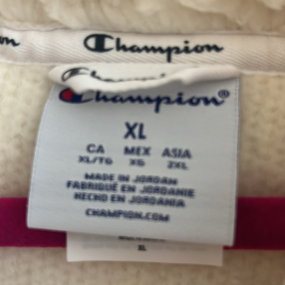 Champion Cream Sherpa Pullover - Picture 4 of 5
